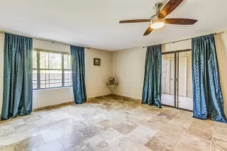 Photo #3: 6396120 Listing