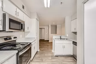 Photo #3: 6396307 Listing 