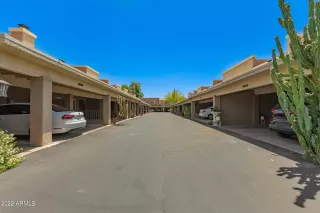 Photo #3: 6396330 Listing