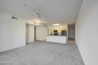 Photo #3: 6396745 Listing