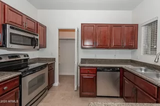 Photo #3: 6396775 Listing