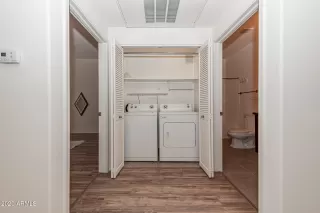 Photo #4: 6396775 Listing