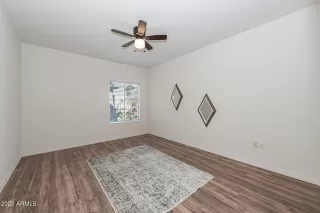 Photo #6: 6396775 Listing