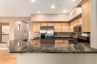 Photo #3: 6396815 Listing