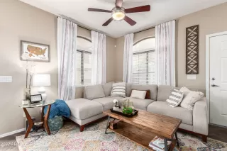 Photo #2: 6396822 Listing