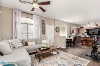 Photo #3: 6396822 Listing