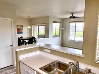 Photo #5: 6396834 Listing 