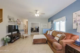 Photo #5: 6396925 Listing