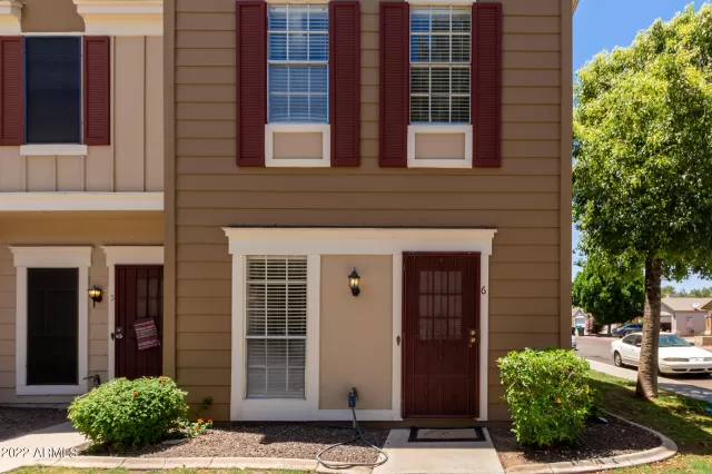 MLS: 6397082 Condo For Sale