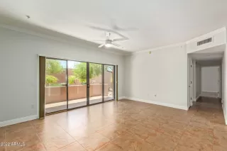 Photo #4: 6397193 Listing