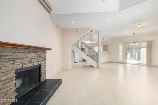 Photo #5: 6397327 Listing