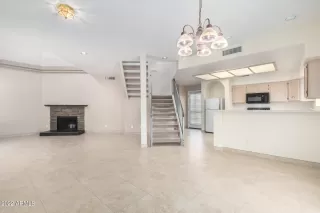 Photo #6: 6397327 Listing