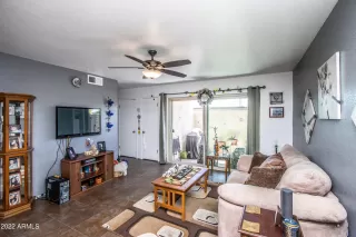 Photo #3: 6397653 Listing