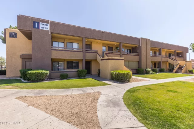 MLS: 6397776 Condo For Sale