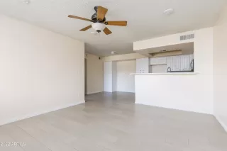 Photo #2: 6397776 Listing