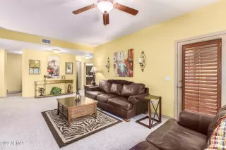 Photo #3: 6397838 Listing