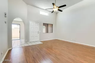 Photo #4: 6397964 Listing 