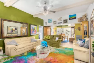 Photo #2: 6397988 Listing