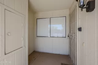 Photo #3: 6398162 Listing