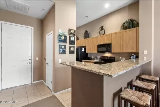 Photo #4: 6398227 Listing 