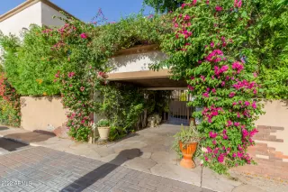 Photo #2: 6398284 Listing 