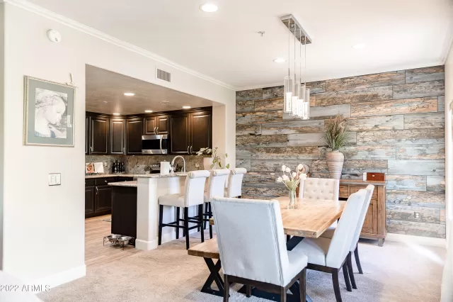 MLS: 6398333 Condo For Sale