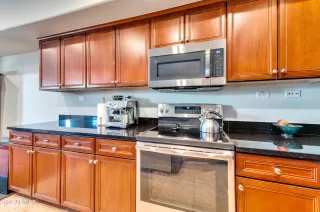 Photo #5: 6398532 Listing