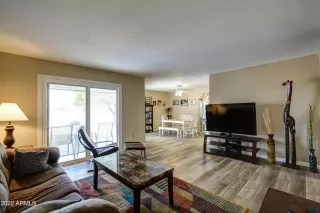 Photo #3: 6398655 Listing 