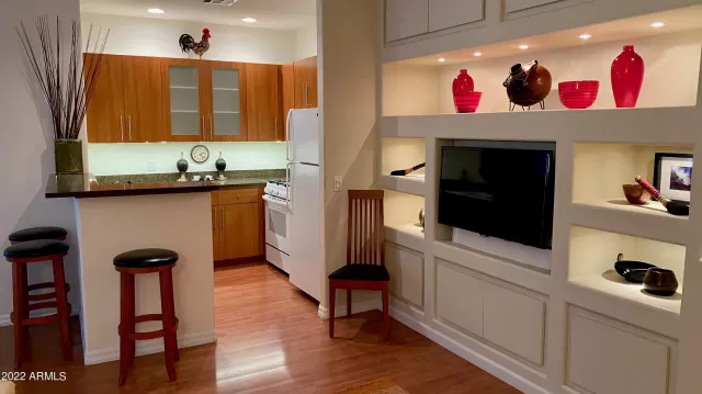 MLS: 6398799 Condo For Sale