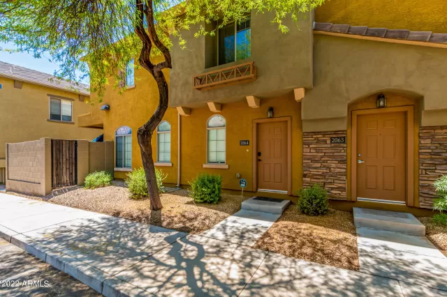 MLS: 6398922 Condo For Sale