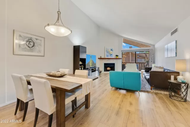 MLS: 6399002 Condo For Sale