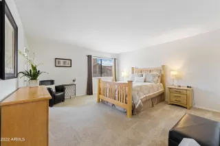 Photo #5: 6399002 Listing 