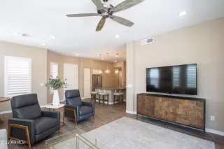 Photo #1: 6399027 Listing 