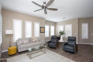 Photo #2: 6399027 Listing 