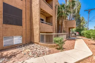 Photo #2: 6399032 Listing