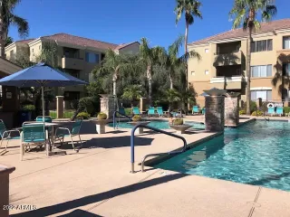 Photo #2: 6399080 Listing