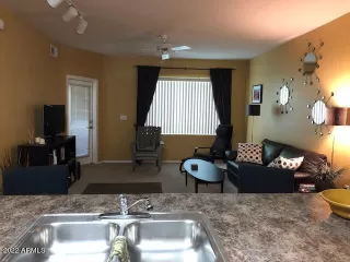 Photo #4: 6399080 Listing