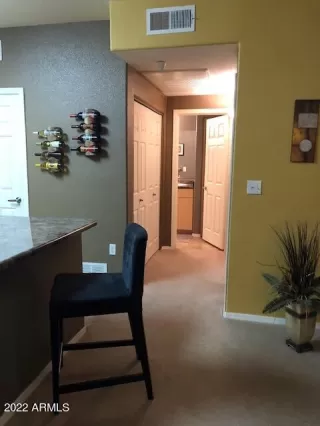 Photo #6: 6399080 Listing