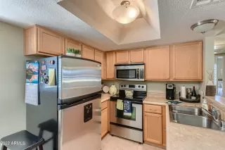 Photo #3: 6399083 Listing 