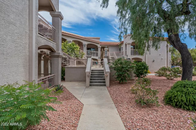 MLS: 6399087 Condo For Sale