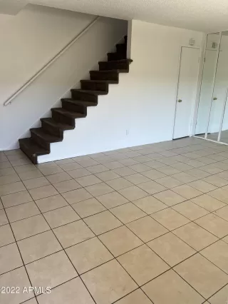 Photo #3: 6399417 Listing 