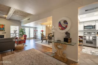 Photo #2: 6399603 Listing