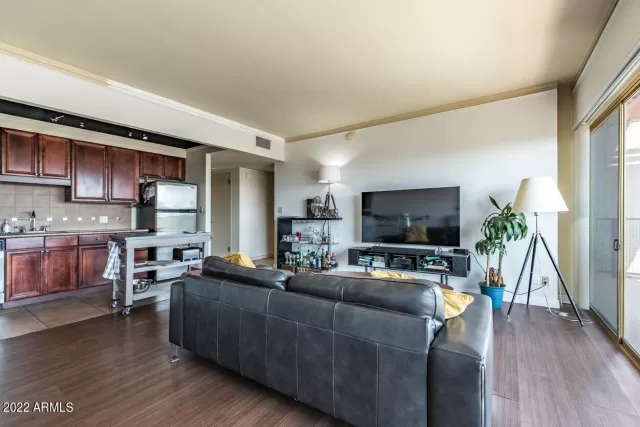 MLS: 6399619 Condo For Sale