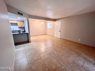 Photo #2: 6399676 Listing