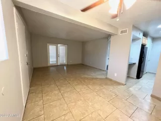 Photo #3: 6399676 Listing