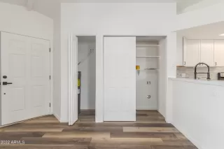 Photo #4: 6399684 Listing