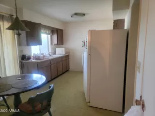 Photo #2: 6399748 Listing