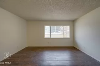 Photo #4: 6399927 Listing 