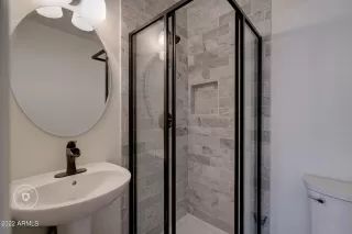 Photo #6: 6399927 Listing 