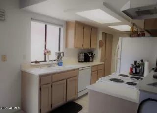 Photo #4: 6400085 Listing